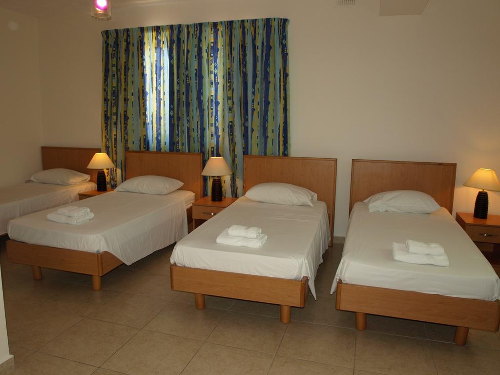 Rivotorto Retreat House Hotel Birkirkara Buitenkant foto