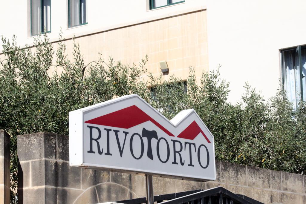 Rivotorto Retreat House Hotel Birkirkara Buitenkant foto