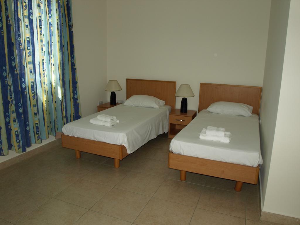 Rivotorto Retreat House Hotel Birkirkara Buitenkant foto